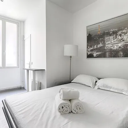 Confort A Proximite Des Batignolles Apartman